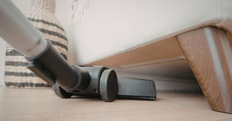 民泊清掃の頻度はどれくらいが適切？ゲスト満足度を保つ清掃スケジュール